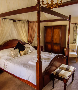 Bed and Breakfast accommodation at Penrhos Arms Hotel.